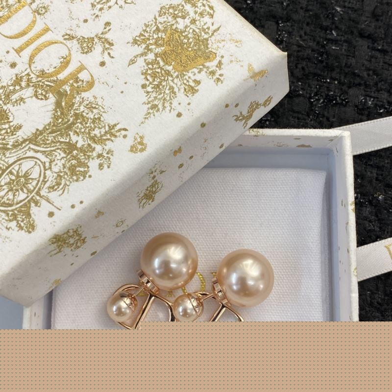 ch**an D*or earrings